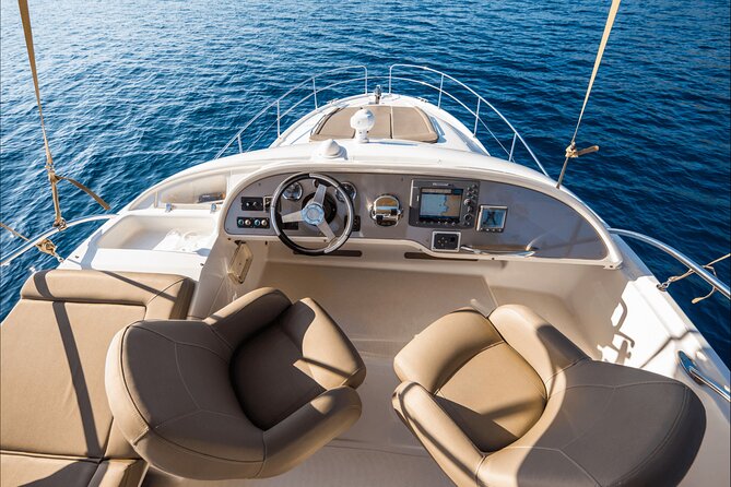 Luxury sunset cruise in Dubrovnik - Passing Dubrovnik’s old city walls at sunset