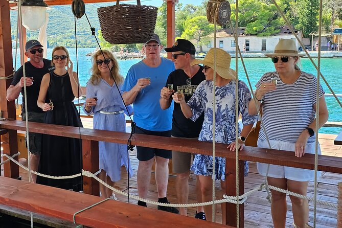 Luxury Wine and Oyster tasting - Ston walls and the old saltworks