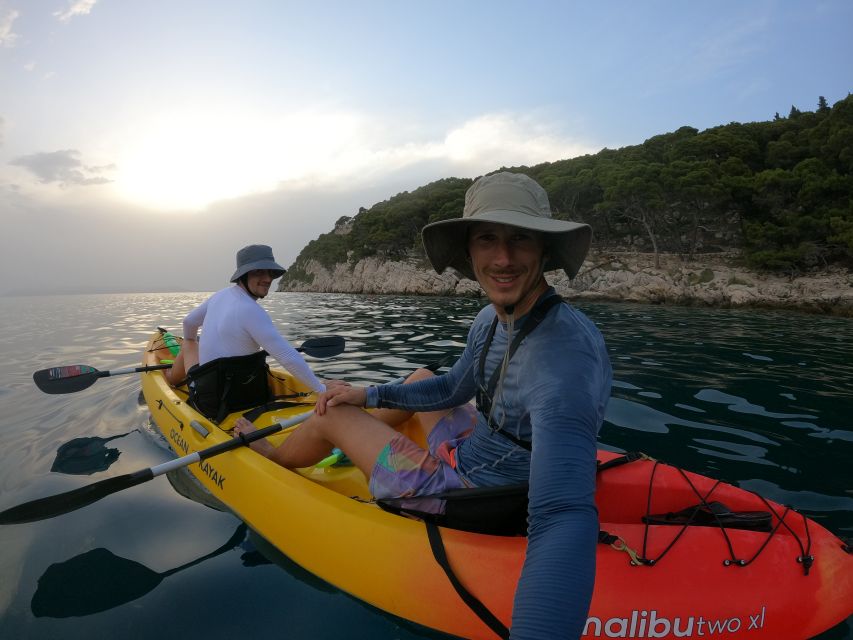 Makarska: Guided Sea Kayaking Tour with Snorkeling Stop - Why Makarska looks better from the water