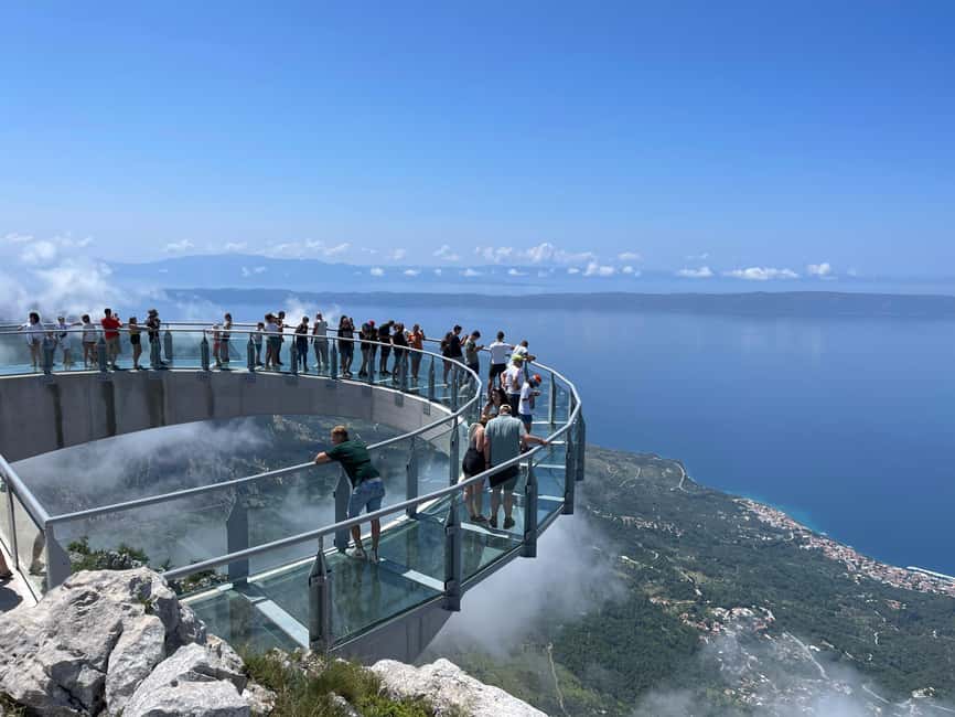 Makarska: Skywalk Tuk-Tuk Tour with Skip-the-Line Ticket - The first 45 minutes: scenery, stories, and a welcome drink