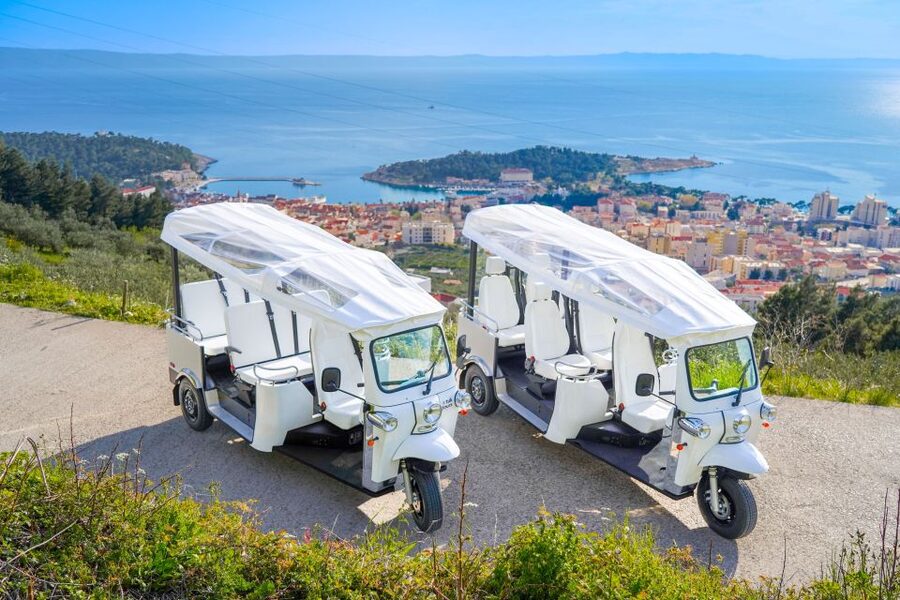 Makarska: Skywalk Tuk-Tuk Tour with Skip-the-Line Ticket - The 20-minute mountain pause