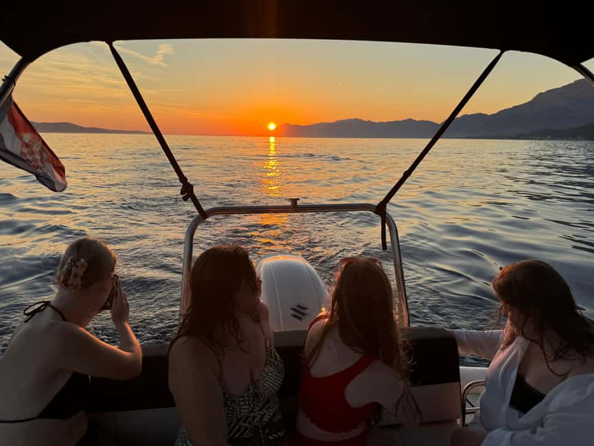 Makarska: Speedboat Sunset Tour to hidden bay on island Brač - Puntica Bay on Brač: Forty Minutes in the Water
