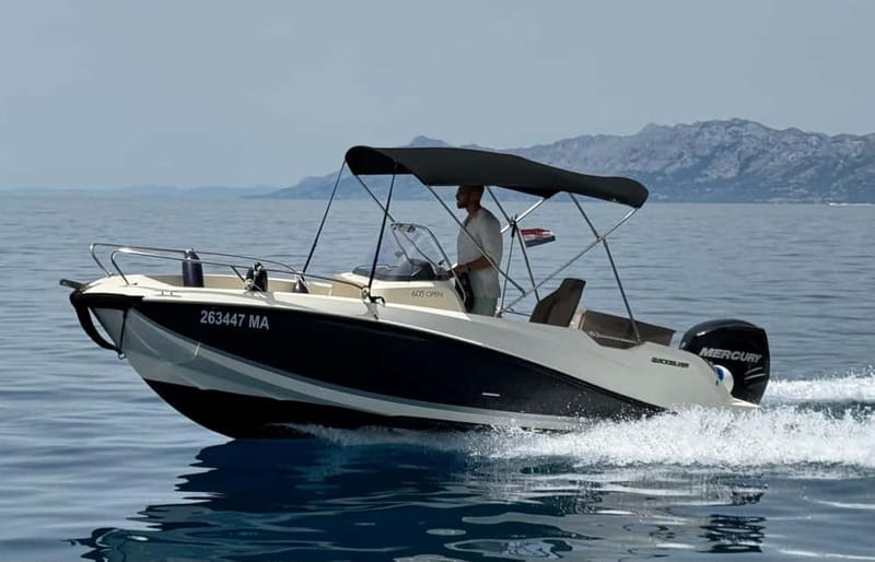 Makarska: Sunset private boat tour from Makarska - A short sunset ride with three distinct moods