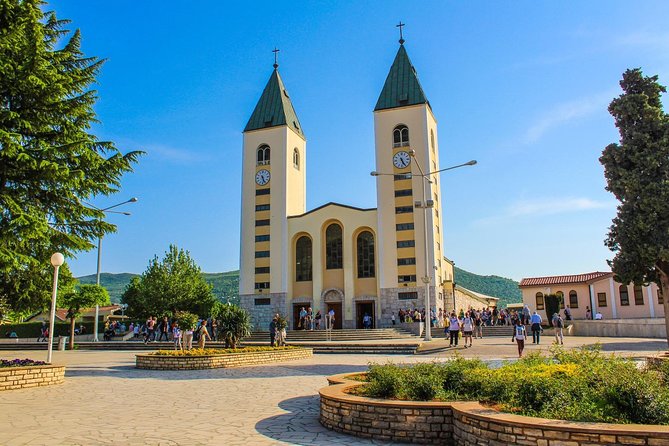Međugorje Private Tour from Dubrovnik visiting Apparition Hill - Why Medjugorje works as a day trip from Dubrovnik