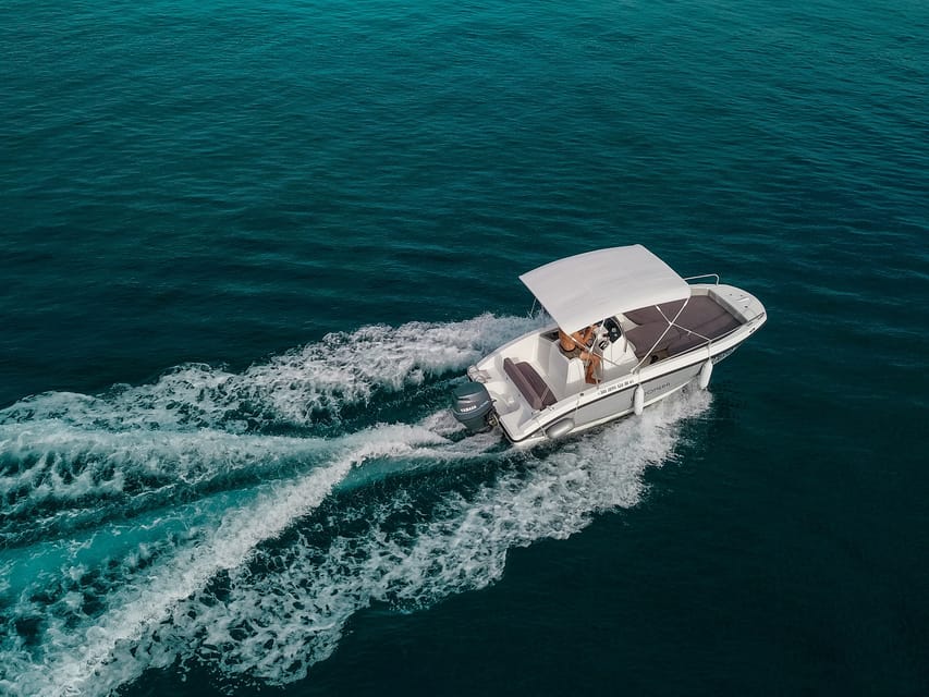 Medulin: Morning on Speedboat with Cave & Island Snorkeling - What the $218 price means for two people