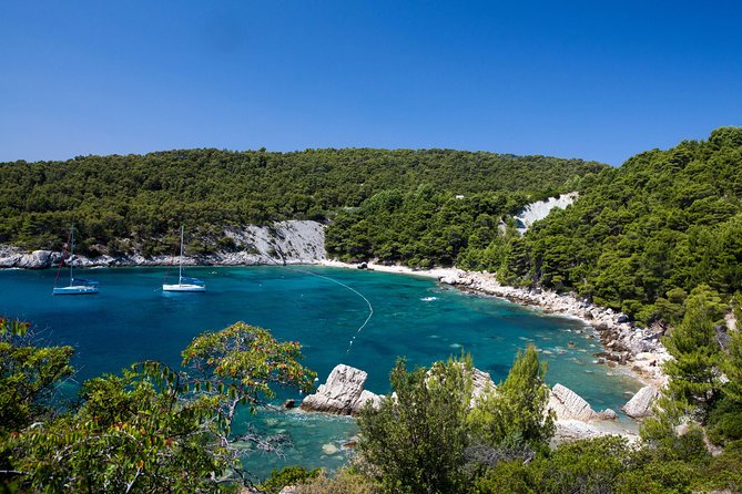 Mesmerizing Hvar speed boat tour with optional wine tasting - Red Rocks: a dramatic change of scenery