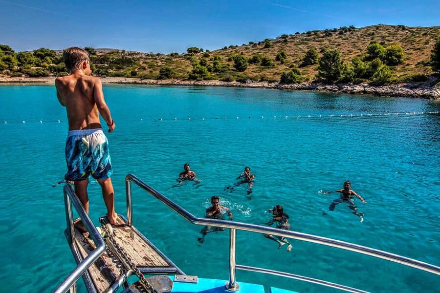 Mikado Kornati Excursion - Morning views and breakfast at sea