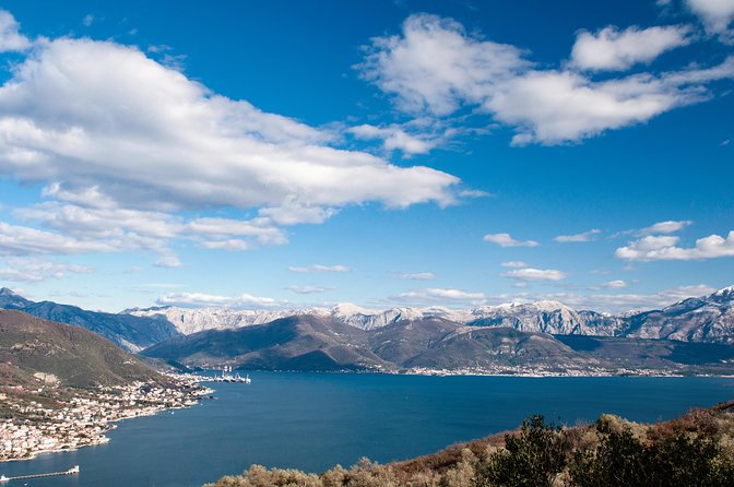 Montenegro Bay Cruise with Lunch on the Boat day trip - Coaches, border checks, and the long return