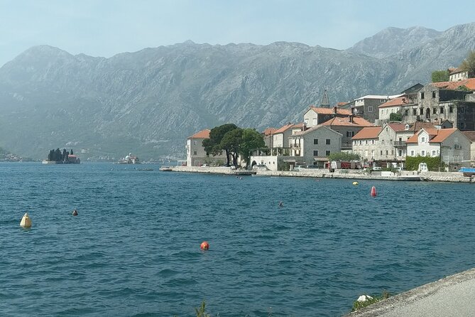 Montenegro Private Full Day Tour from Dubrovnik - Perast and the islands offshore