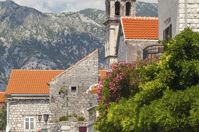 Montenegro Private Tour from Dubrovnik: Kotor & Perast - Lunch in Kotor, with seafood on your own budget