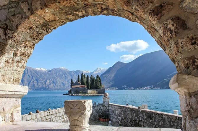 Montenegro - with boat ride to the island Our Lady of The Rock - The shopping stop and what it adds