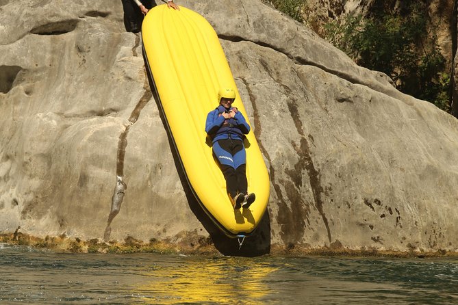Multi Adventure Experience - Rafting with elements of canyoning - Cliff jumps for the willing