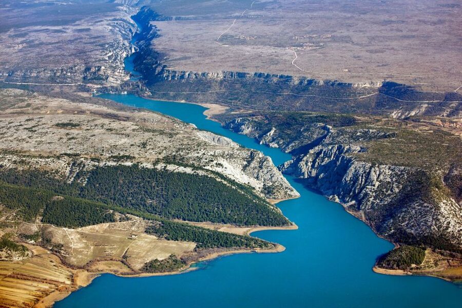 NP Krka tour with Boat Ride and Swimming in Skradin town - Walking through old Skradin