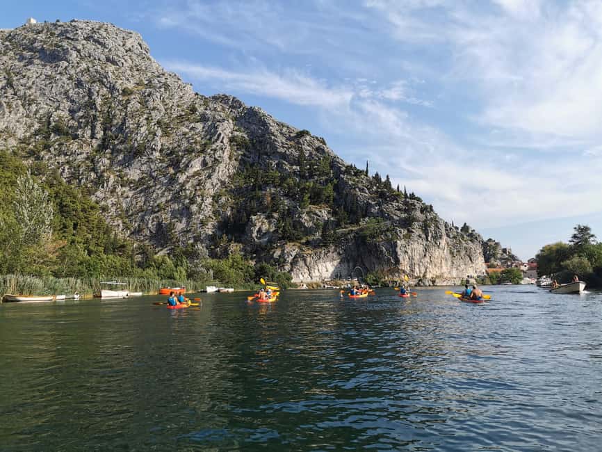 Omiš/Split: 4h Kayaking in Cetina Protected Nature Park Area - WWII bunkers and the Zakučac plant