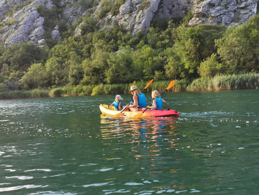 Omiš/Split: 4h Kayaking in Cetina Protected Nature Park Area - The first corner tests your paddling