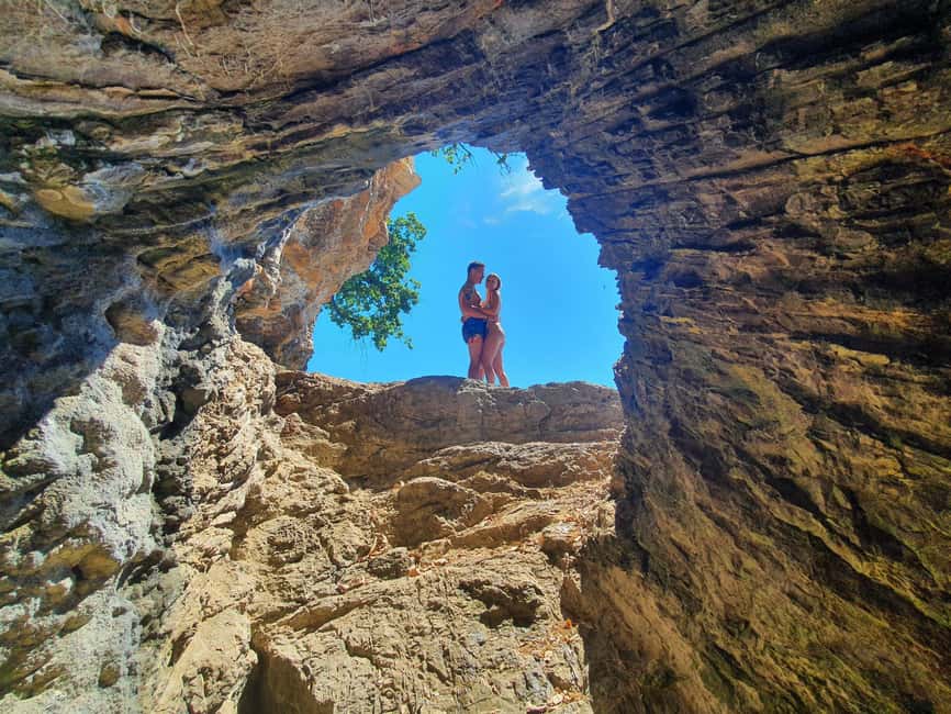 Opatija: Cliffs and caves kayak adventure - Swimming beneath the sea into the second cave