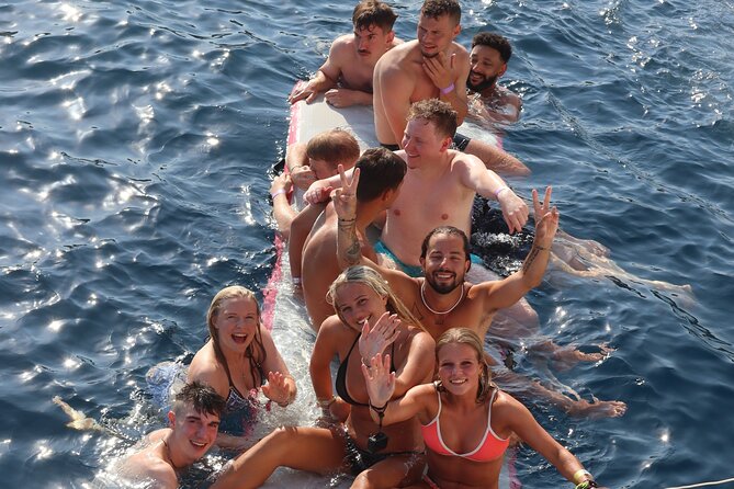 Out to Sea Split Boat Party w/ Blue Lagoon Swim, Dj & Afterparty - Hosts, staff, and feeling comfortable