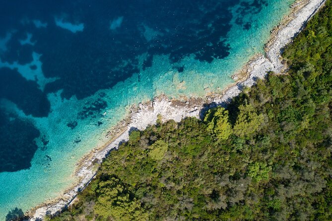 Panoramic Flight over the city of Rijeka - A short flight with a lot to look at