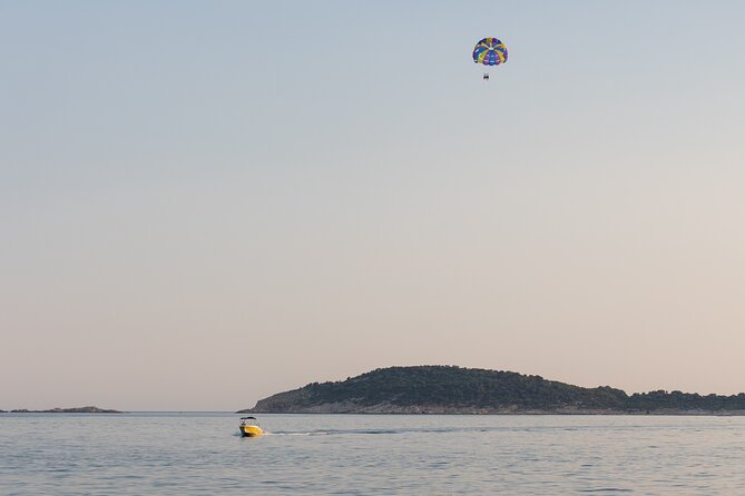 Parasailing in Cavtat - The landing, including the optional splash