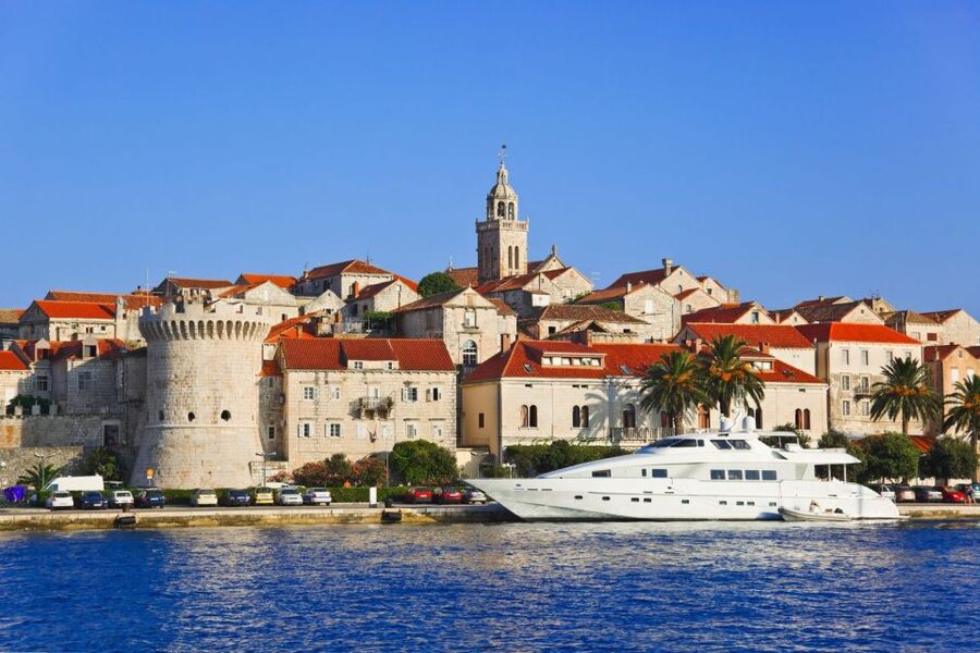 Peljesac Peninsula & Korcula Island Day-Trip from Dubrovnik - Peljesac turns the transfer into sightseeing