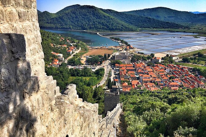 Peljesac Wine & Ston Oysters PRIVATE HALF DAY SHORE TOUR - Ston gives the half-day its historical weight