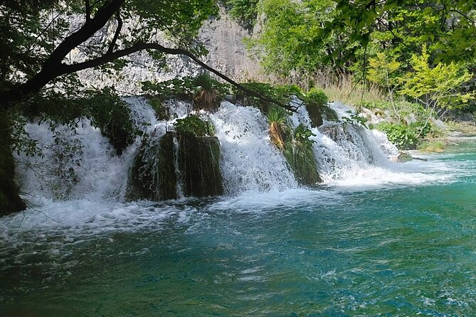Plitvice Lakes Day Tour from Zadar, Simple and Safe - Why Plitvice Lakes is worth the long ride from Zadar