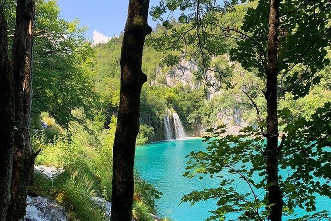 Plitvice Lakes Day Tour from Zadar, Simple and Safe - How much guiding will you really get?