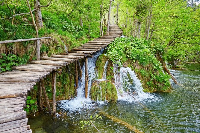 Plitvice Lakes Guided Tour from Zagreb - Price, entrance fees, and overall value