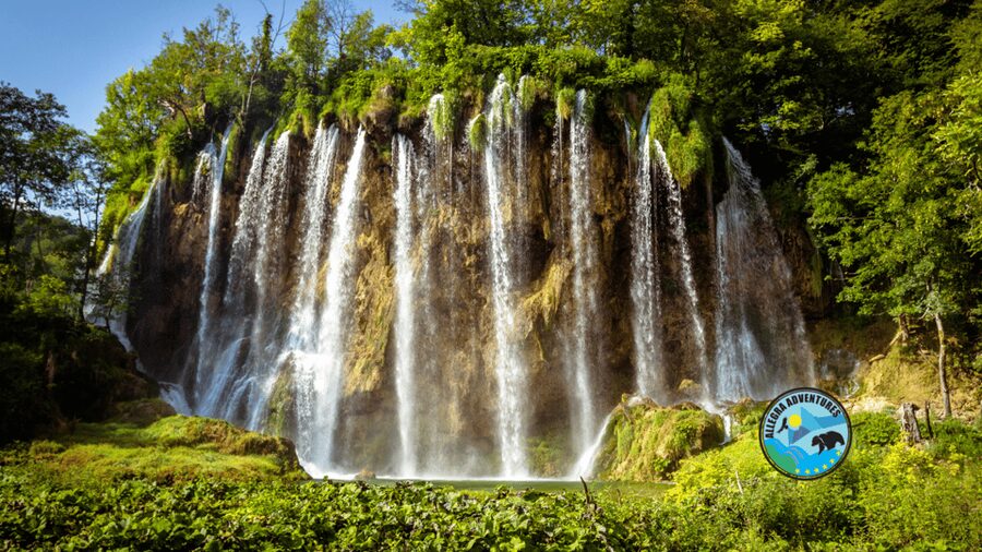 Plitvice Lakes Tour: Secured Tickets, Train & Boat Ride - Should you book it?
