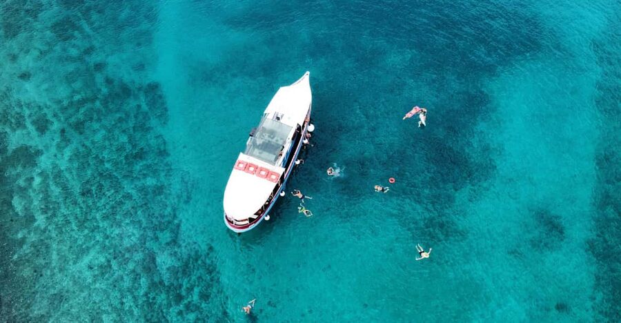 Podstrana: Full-Day Boat Trip to Brač and Shipwreck Kontesa - Start early from Podstrana or Jesenice