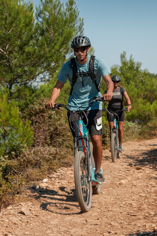 Premantura: Cape Kamenjak Off-Road E-Scooter Tour - Cliff jumping from 1 to 7 meters