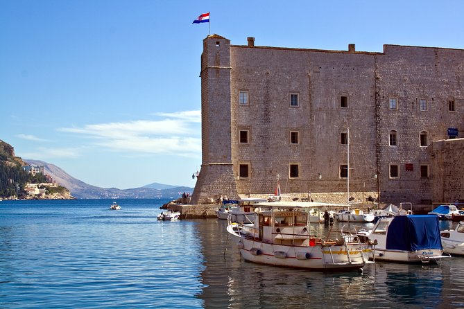 Private 2 hours Walking Tour Games of Thrones in Dubrovnik - Luza Square, the city’s natural starting point
