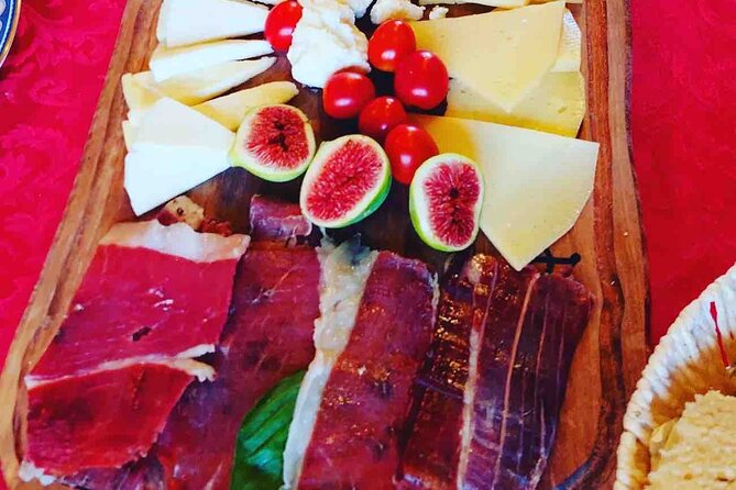 Private Authentic Family Lunch at Family Home From Dubrovnik - Kocusa Waterfall and the Bosnian countryside