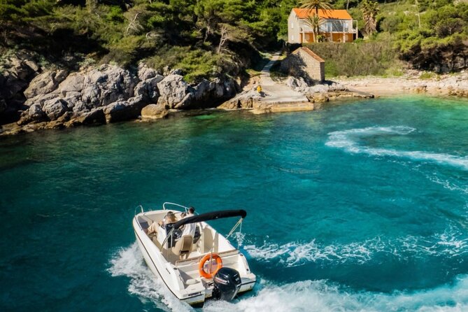Private Boat Tour-Elafiti islands,Blue and green cave,Sandy Beach - What the private format is really worth