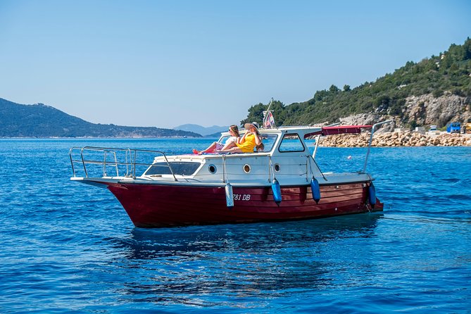 Private boat tour- explore the islands, find hidden caves and try snorkelling - Why this private Dubrovnik boat tour works so well
