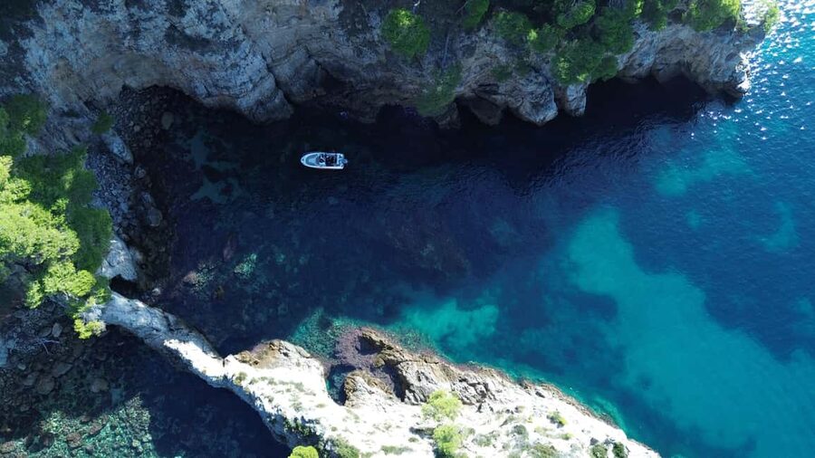 Private Boat Tour Tailor-Made 6h-All Inclusive - Is $480 a fair price for six people?