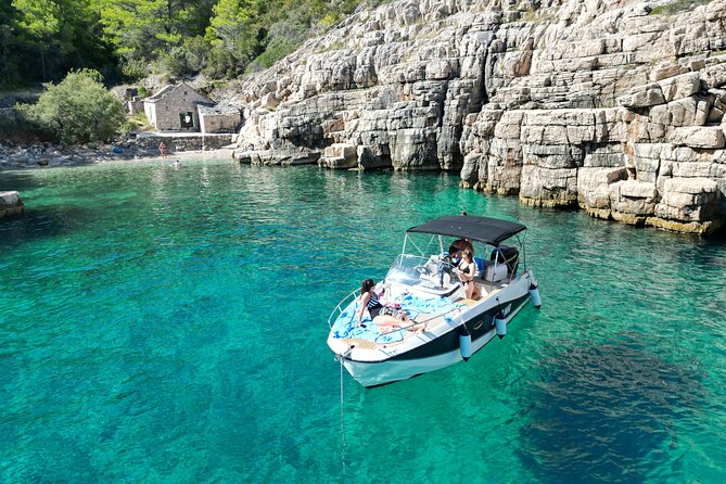 Private Boat Tour within Croatia - A private way to see the Dalmatian coast
