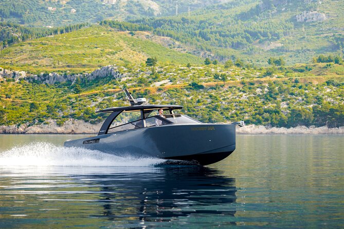 Private Boat Tour within Croatia - Vrboska and Zecevo: a quieter choice near Hvar