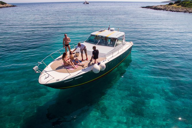 Private custom Blue & Green Cave tour with yacht from Hvar town - How the Private Format Changes the Day