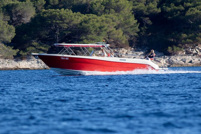 Private Custom Island Hopping Speedboat Tour from Hvar - Why this private Hvar boat day works so well