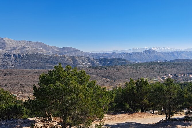 Private Customizable Tour of Croatia Via Minivan with a Guide - Private transport and the four-hour limit