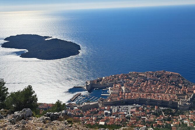Private Customizable Tour of Croatia Via Minivan with a Guide - Weather, communication, and booking details