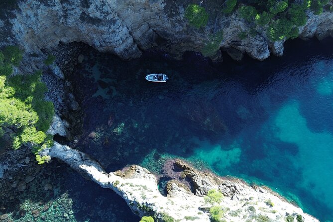 Private Elaphiti Islands Boat Tour Tailor-Made 8h - Skippers and the value of local judgment