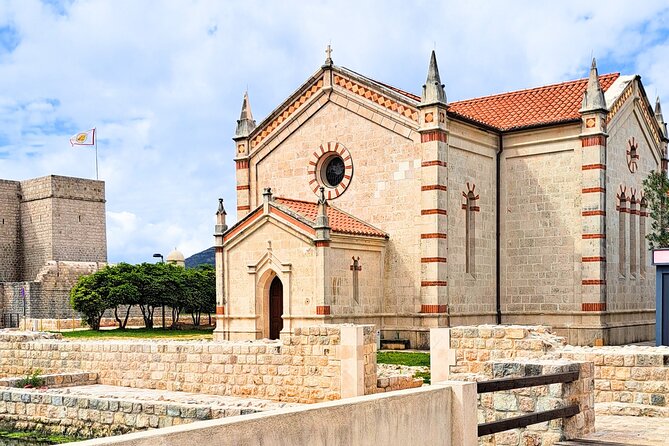 Private Full Day Peljesac Wine Tasting Tour from Dubrovnik - Three wineries, three ways to taste Peljesac