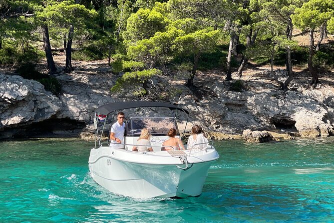 Private Full-Day Tour of Elaphiti Islands by Speedboat - Who should book this Elaphiti Islands tour