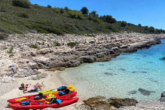 Private Half-Day Kayak Experience in Hvar and Pakleni Islands - What happens when the weather turns windy