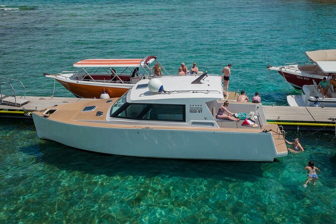 Private Red Rocks and Pakleni Islands beach hopping speedboat tour - Zarace, two beaches and a chance to jump