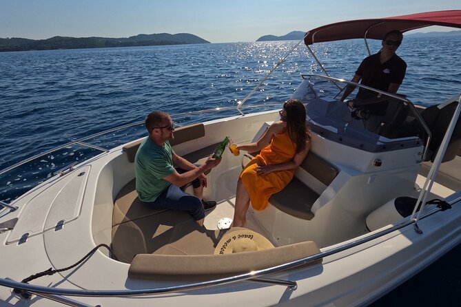 Private Speedboat Tour- Blue cave, sandy beaches and snorkelling - Šipan: a two-hour lunch stop