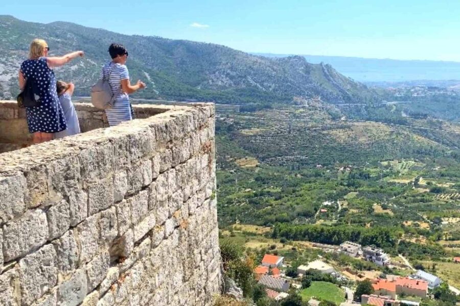 Private Split and Klis Fortress: A Unique Shore Excursion - The 20-minute ride to Klis
