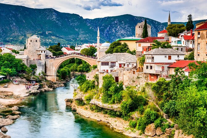 Private Tour in Mostar, Bosnia and Herzegovina - Small villages add context before Mostar